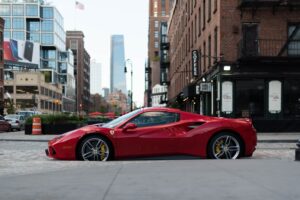 Kör Ferrari och upplev äkta körglädje